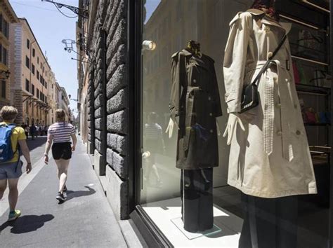 L'incredibile via del successo di Burberry, tra Big Data e 